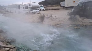 Εξόρμηση στα Κελάρια Παρνασσού και μετά Καμένα Βούρλα για ζεστό μπάνιο! ( Video )